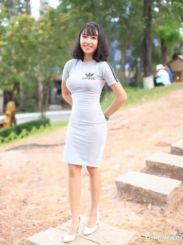 Monica Profile image 1