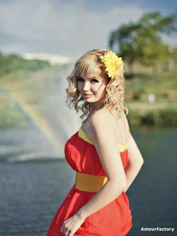 Anna Profile image 3