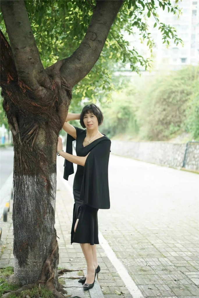 Peijun Profile image 3