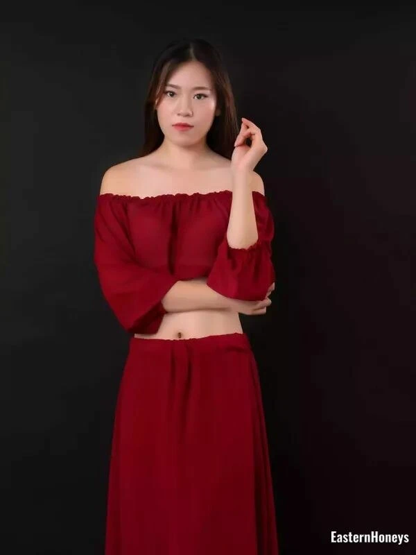 JingYi Xie Profile image 1
